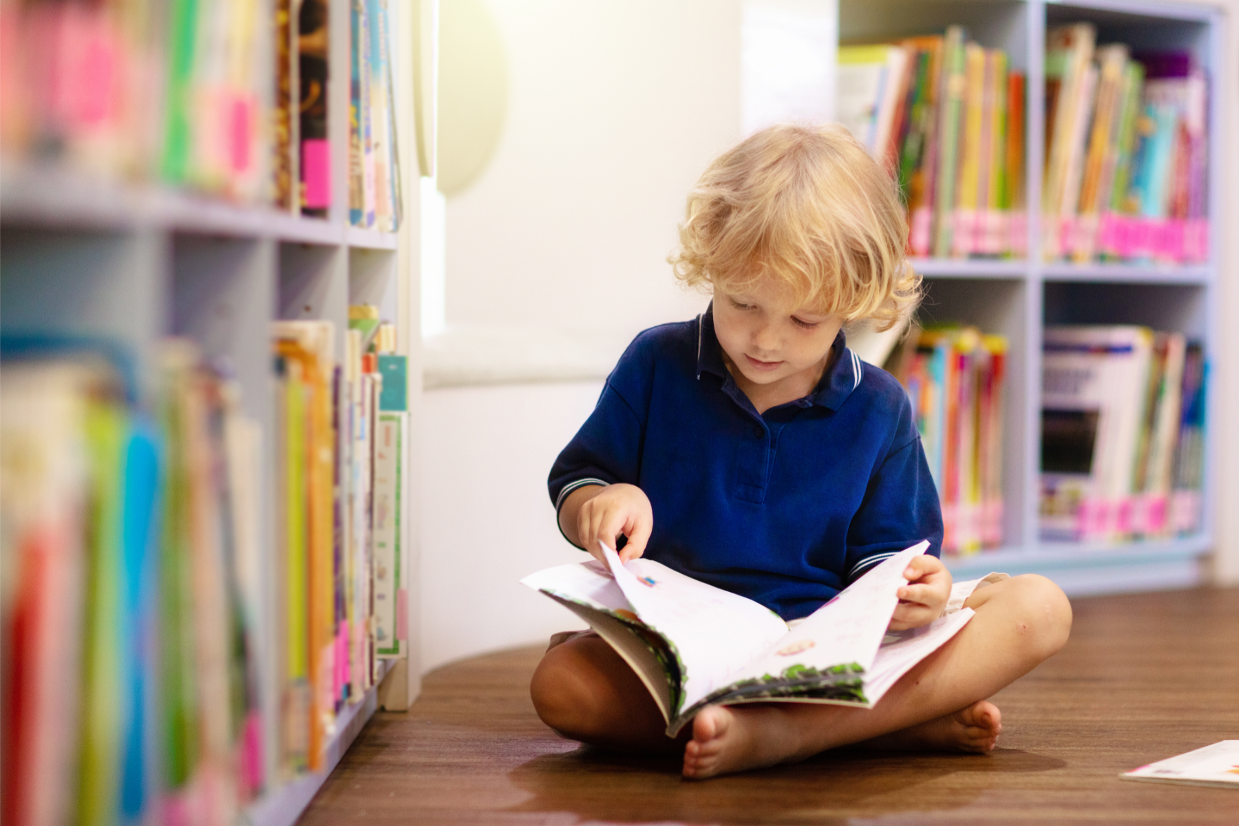 Reading primary phonics books as part of the primary curriculum uk.