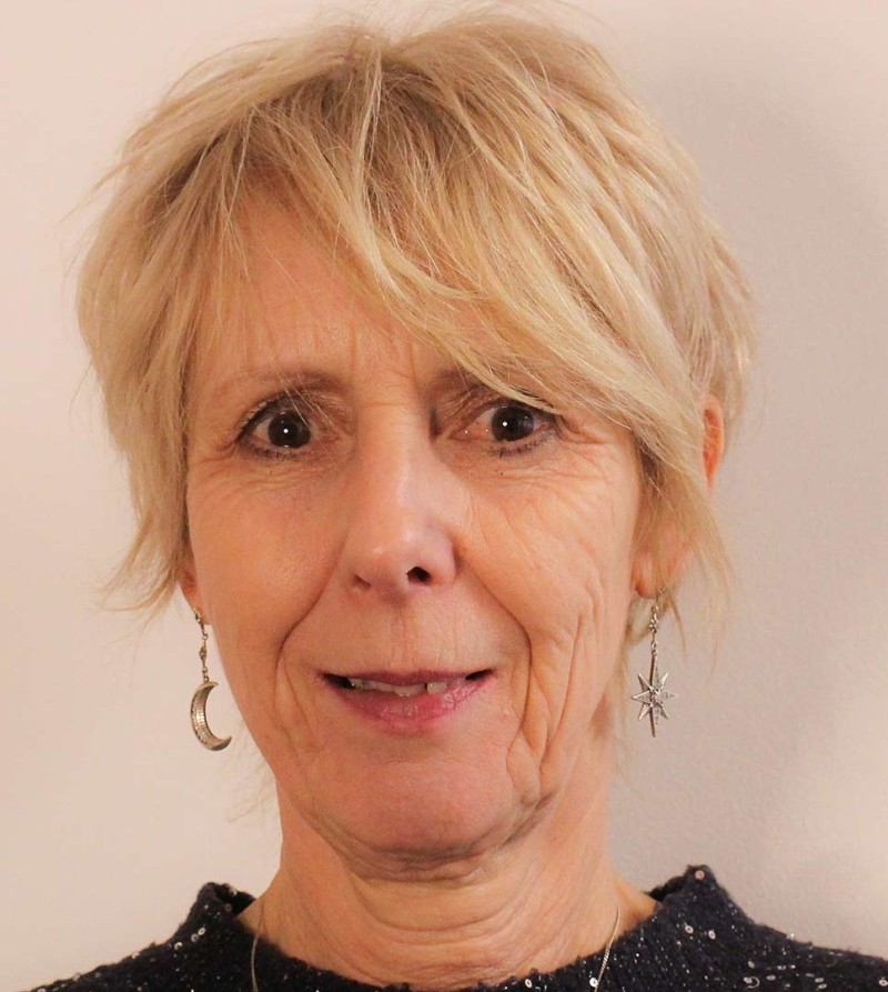 Debbie Hicks The Reading Agency